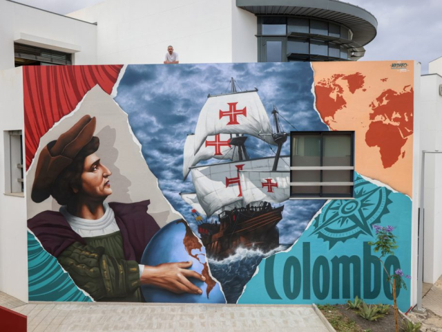 MrDheo – "Colombo" - Porto Santo 2023 MrDheo – "Colombo" - Porto Santo 2023 (arte urbana/street art/graffiti/mural)